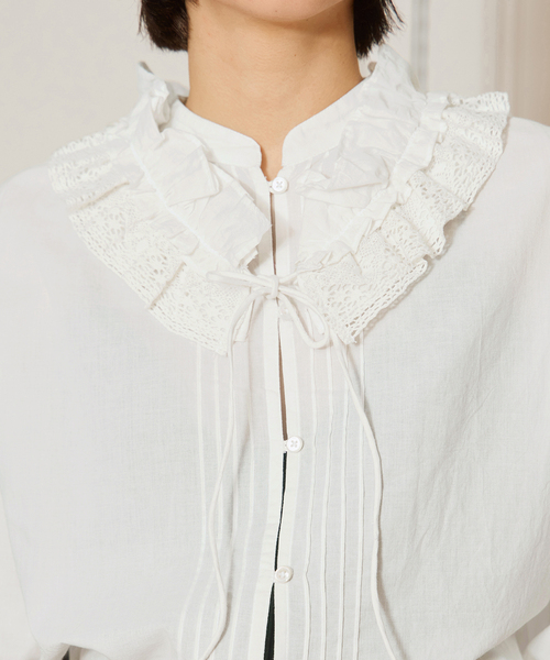 【極美品】イエナラブークル　IENA LA BOUCLE ブラウス　フリル セール】IENA LA BOUCLE コットンボイルフリルカラーマルチWAY