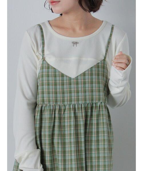 ehka sopo（エヘカソポ）の「リボンチャーム付きカットソー（Tシャツ/カットソー・レディース・ブラック/グレー/サックスブルー/キナリ・F）」の5枚目の写真