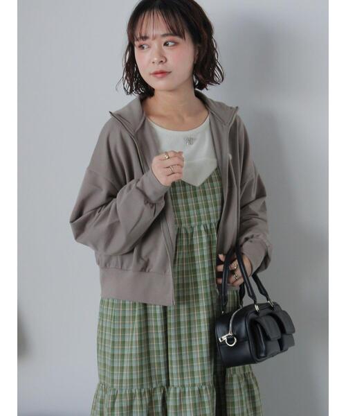 ehka sopo（エヘカソポ）の「リボンチャーム付きカットソー（Tシャツ/カットソー・レディース・ブラック/グレー/サックスブルー/キナリ・F）」の15枚目の写真