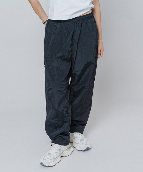 JOINT WORKS（ジョイントワークス）の「adidas/アディダス2000 TP（その他パンツ・レディース・グレー/ブラック・SMALL）」の4枚目の写真