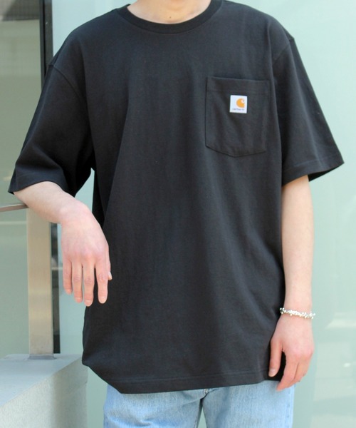 Carhartt（カーハート）の「【carhartt】カーハート Workwear 1/2-Sleeve T-Shirts ビッグシルエット ポケット半袖 ロゴ Tシャツ トップス K87（Tシャツ/カットソー・メンズ・チャコールグレー/ヘザーグレー/ブラック/ダークオリーブ/ベージュ/ホワイト/グリーン系その他2/ネイビー/オリーブ/ブルー/シャーベット/セージグリーン/ライム/ダークブルー・L/M/S/XL）」の3枚目の写真