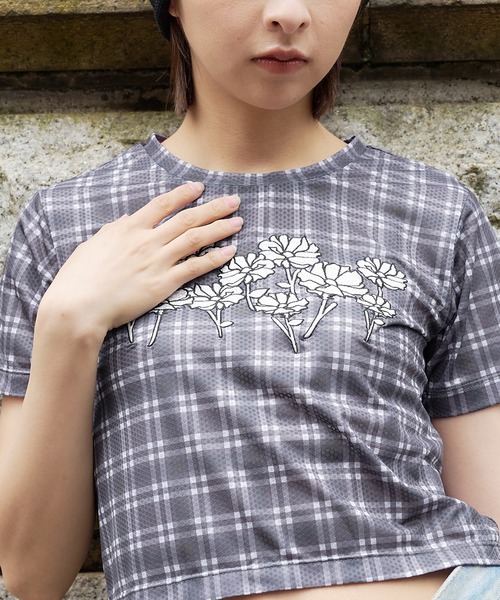 DURAS(デュラス)の「シアーチェッククロップTシャツ(Tシャツ/カットソー・レディース・チャコール/パープル/オレンジ・MEDIUM/SMALL)」の21枚目の写真