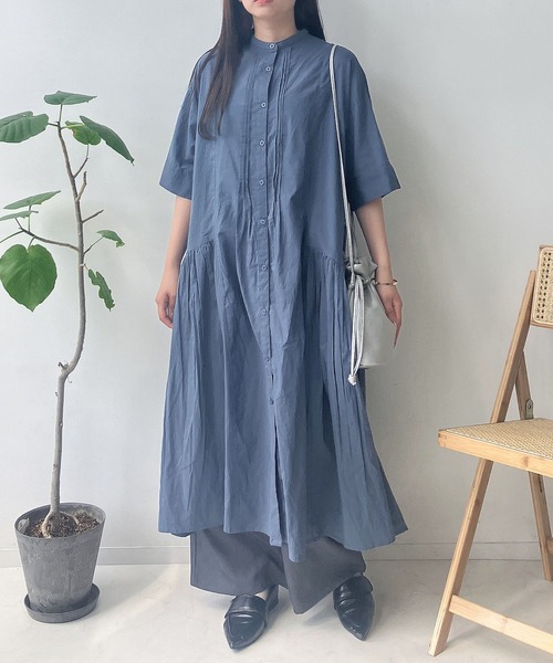 AS KNOW AS plus(アズノゥアズプラス)の「●インドコットン 切替えギャザー前開き5分袖ワンピース(ワンピース・レディース・ホワイト×ブラック/グレイッシュベージュ/ホワイト×ネイビー/ダークブルー/ブラック/ネイビー×ホワイト・FREE)」の19枚目の写真