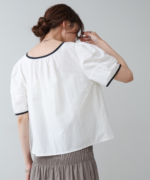 Bab(バブ)の「パイピングリボンブラウス(シャツ/ブラウス・レディース・オフホワイト/ベージュ/ピンク・M)」の21枚目の写真