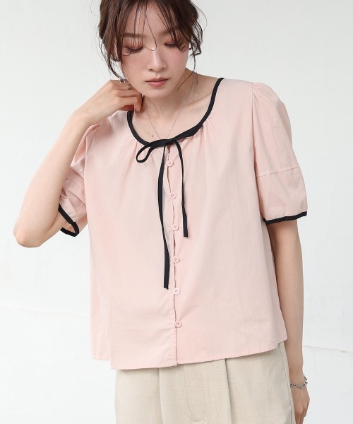 Bab(バブ)の「パイピングリボンブラウス(シャツ/ブラウス・レディース・オフホワイト/ベージュ/ピンク・M)」の16枚目の写真