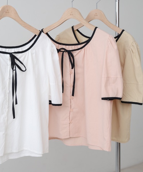 Bab(バブ)の「パイピングリボンブラウス(シャツ/ブラウス・レディース・オフホワイト/ベージュ/ピンク・M)」の10枚目の写真