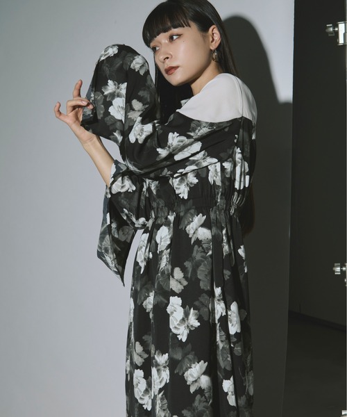 Ezick(エジック)の「Assorted sheer docking フラワーワンピース(ドレス・レディース・ブラウン/ブラック・FREE)」の12枚目の写真