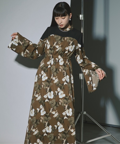 Ezick(エジック)の「Assorted sheer docking フラワーワンピース(ドレス・レディース・ブラウン/ブラック・FREE)」の21枚目の写真