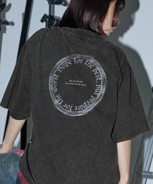 Anchor Smith(アンカー スミス)の「ヴィンテージ加工 オーバーサイズ アソートデザイン 半袖Tシャツ(Tシャツ/カットソー・レディース・ブラック/オフホワイト/ブラック系・M/L)」の3枚目の写真
