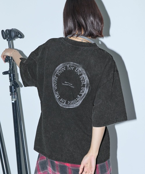 Anchor Smith(アンカー スミス)の「ヴィンテージ加工 オーバーサイズ アソートデザイン 半袖Tシャツ(Tシャツ/カットソー・レディース・ブラック/オフホワイト/ブラック系・M/L)」の7枚目の写真