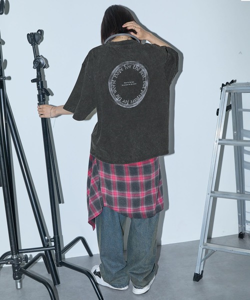 Anchor Smith(アンカー スミス)の「ヴィンテージ加工 オーバーサイズ アソートデザイン 半袖Tシャツ(Tシャツ/カットソー・レディース・ブラック/オフホワイト/ブラック系・M/L)」の12枚目の写真