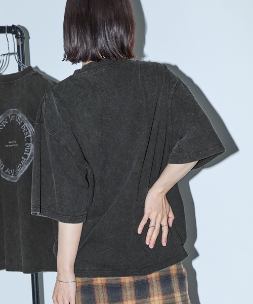 Anchor Smith(アンカー スミス)の「ヴィンテージ加工 オーバーサイズ アソートデザイン 半袖Tシャツ(Tシャツ/カットソー・レディース・ブラック/オフホワイト/ブラック系・M/L)」の17枚目の写真