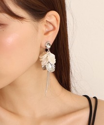 CEMONEMO（セモネモ）の「シェル調 フラワー ロングチェーン イヤリング（イヤリング）」