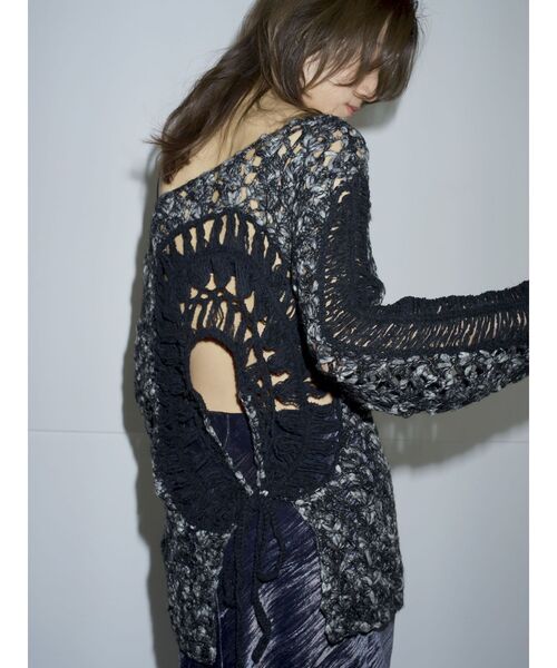 Htage（テージ）の「【Htage】バックオープンハンドデザインニット（ニット/セーター・レディース・アイボリー/ブラック・FREE）」の7枚目の写真