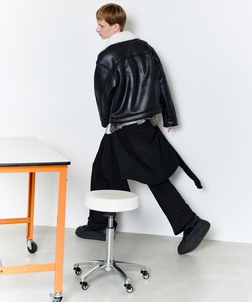 AFF AIVER（エイエフエフアイバー）の「AFF AIVER　フェイクムートンダブルライダース（ライダースジャケット・メンズ・ブラック/ホワイト×ブラック・LARGE/MEDIUM/SMALL）」の8枚目の写真