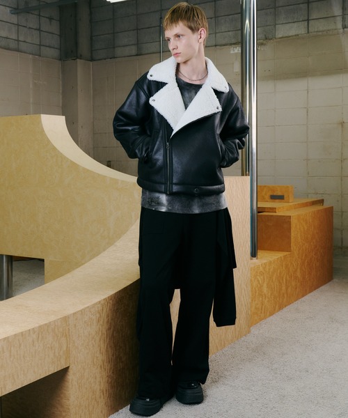 AFF AIVER（エイエフエフアイバー）の「AFF AIVER　フェイクムートンダブルライダース（ライダースジャケット・メンズ・ブラック/ホワイト×ブラック・LARGE/MEDIUM/SMALL）」の11枚目の写真