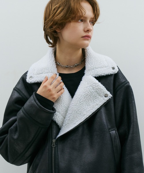 AFF AIVER（エイエフエフアイバー）の「AFF AIVER　フェイクムートンダブルライダース（ライダースジャケット・メンズ・ブラック/ホワイト×ブラック・LARGE/MEDIUM/SMALL）」の17枚目の写真