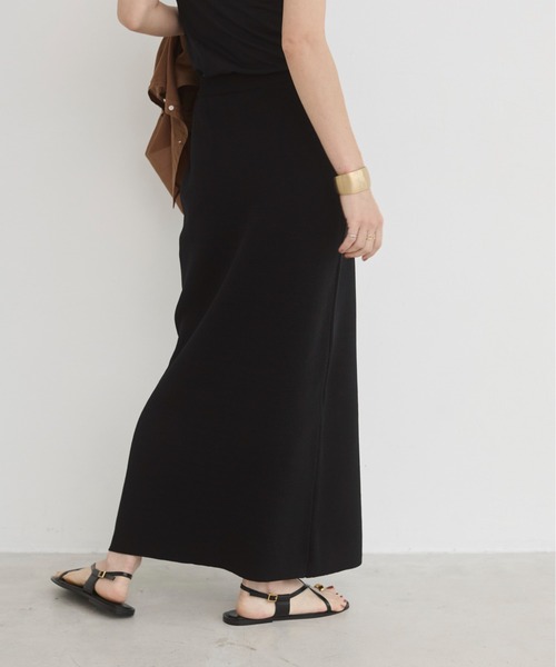 ANGIE（アンジー）の「【セットアップ対応】Iライン ニット ナロースカート（スカート・レディース・ブラウン/ベージュ/アイボリー/ブラック・FREE）」の10枚目の写真