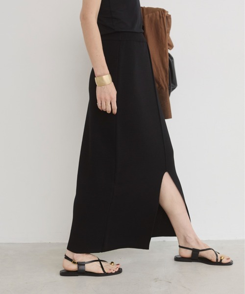 ANGIE（アンジー）の「【セットアップ対応】Iライン ニット ナロースカート（スカート・レディース・ブラウン/ベージュ/アイボリー/ブラック・FREE）」の11枚目の写真