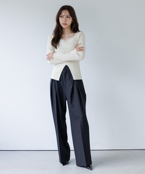 SENEE（セニー）の「high waist cross tuck slacks（ハイウエストクロスタックスラックス）（スラックス・レディース・ベージュ/ブラック・MEDIUM/SMALL）」の3枚目の写真