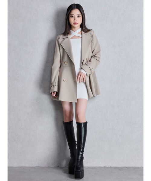 GYDA(ジェイダ)の「GDミディアムフレアコート(トレンチコート・レディース・ブラック/ベージュ・FREE)」の8枚目の写真