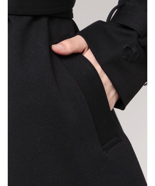 GYDA(ジェイダ)の「GDミディアムフレアコート(トレンチコート・レディース・ブラック/ベージュ・FREE)」の14枚目の写真