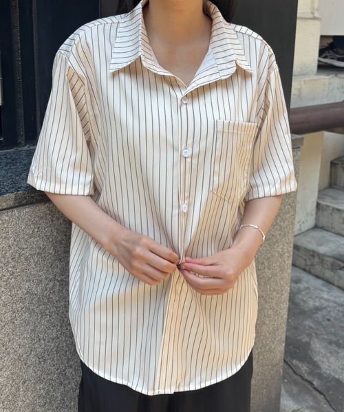 Bargiee（バージー）の「【ZOZO限定】ストライプ サラサラ スタイル　アップ　オーバー　開襟　シャツ（シャツ/ブラウス・メンズ・クリーム/グリーン・FREE）」の3枚目の写真