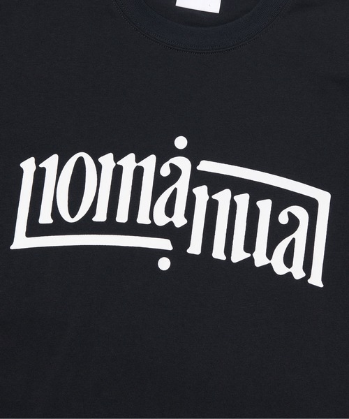NOMANUAL（NOMANUAL）の「「NOMANUAL /ノーマニュアル」ARCHED TEXT T-SHIRT（Tシャツ/カットソー・メンズ・ブラック/ホワイト・X-LARGE/LARGE）」の8枚目の写真