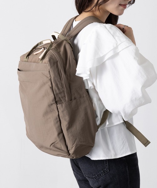 EARTH MADE(アースメイド)の「【EARTH MADE】12POCKET INSIDE PRINT RUCK(バックパック/リュック・レディース・ベージュ/チャコールグレー/ブラウン/ネイビー/ブラック・FREE)」の4枚目の写真