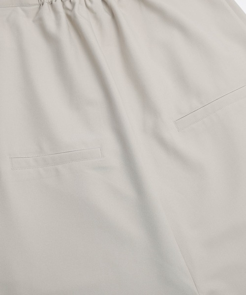 Lajour(ラジュール)の「【日本製】タックデザインサロペット(サロペット/オーバーオール・レディース・ベージュ系/アイボリー/ブラック/グレー・M/L)」の21枚目の写真
