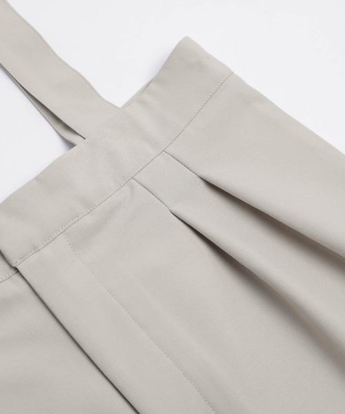 Lajour(ラジュール)の「【日本製】タックデザインサロペット(サロペット/オーバーオール・レディース・ベージュ系/アイボリー/ブラック/グレー・M/L)」の14枚目の写真