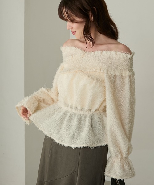 Cherir Mignon(シェリルミニョン)の「【Cherir Mignon】2wayオフショルフリンジペプラムブラウス(シャツ/ブラウス・レディース・アイボリー/ブラック/ピンク・FREE)」の16枚目の写真