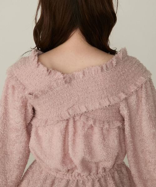 Cherir Mignon(シェリルミニョン)の「【Cherir Mignon】2wayオフショルフリンジペプラムブラウス(シャツ/ブラウス・レディース・アイボリー/ブラック/ピンク・FREE)」の14枚目の写真