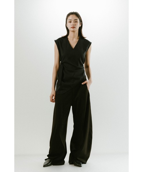Knuth Marf(クヌースマーフ)の「Knuth Marf 2way asymmetry blouse(シャツ/ブラウス・レディース・ネイビー・FREE)」の4枚目の写真