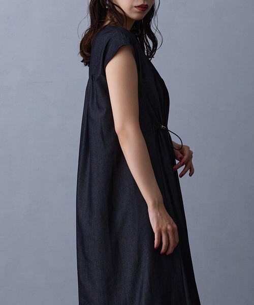 NICOLE white（ニコルホワイト）の「デニムワンピース（ワンピース・レディース・ブルー/ブラック・FREE）」の7枚目の写真