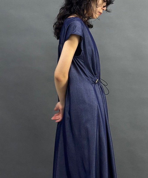 NICOLE white（ニコルホワイト）の「デニムワンピース（ワンピース・レディース・ブルー/ブラック・FREE）」の17枚目の写真