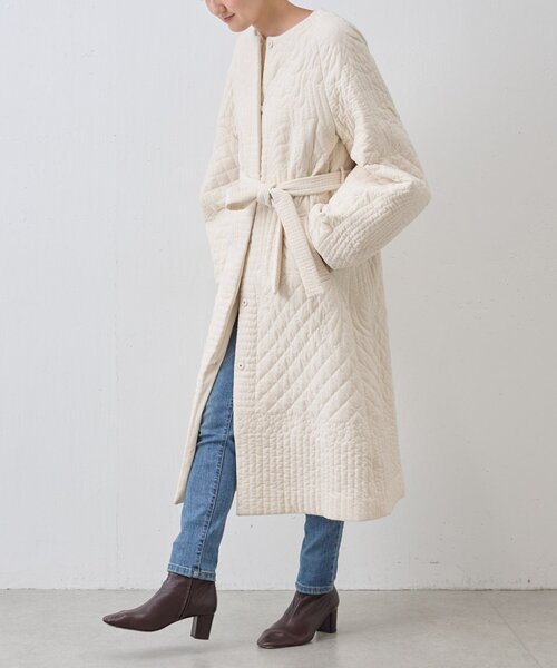 BEARDSLEY（ビアズリー）の「《15 quinze》刺繍キルトコート（その他アウター・レディース・アイボリー/キャメル・FREE）」の6枚目の写真