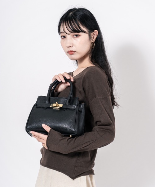AULENTTI（オウレンティ）の「【AULENTTI/オウレンティ】2WAYレザー