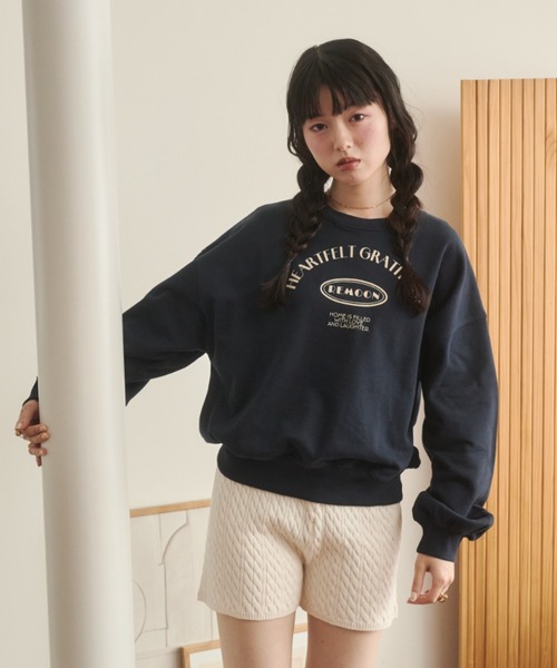 REMOON(リムーン)の「クルーネックフロッキープリントスウェット(スウェット・レディース・レッド/ネイビー/グレー・FREE)」の22枚目の写真