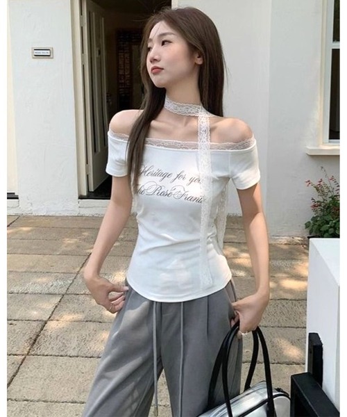 CHEER（チアー）の「レース切り替えタイ付きオフショルプリントトップス（Tシャツ/カットソー・レディース・ホワイト/グレー・M）」の7枚目の写真