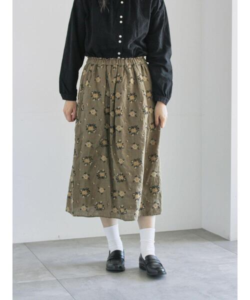 TSUHARU by Samansa Mos2(ツハルバイサマンサモスモス)の「ローズ柄総刺繍スカート(スカート・レディース・オリーブ/ブラック・F)」の18枚目の写真