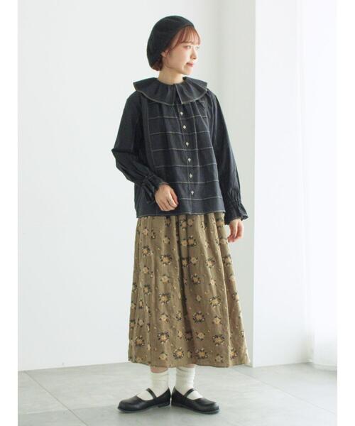 ローズ柄総刺繍スカート（スカート）｜TSUHARU by Samansa Mos2