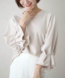 新品タグ付☆Ehre style エーレスタイル　フリル袖 カットソー　現行品 新品タグ付☆Ehre style エーレスタイル フリル袖 カットソー