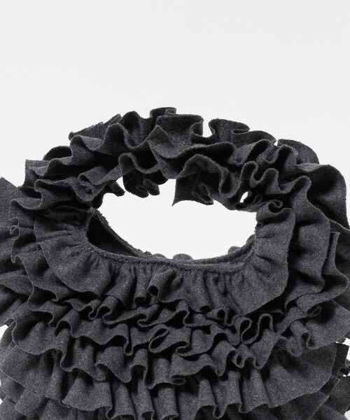 UNITED ARROWS（ユナイテッドアローズ）の「フリル ワンハンドルバッグ（ハンドバッグ・レディース・ブラック/ダークグレー・FREE）」の9枚目の写真