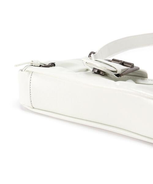 FREE'S MART（フリーズマート）の「ビッグベルトショルダーバッグ（ショルダーバッグ・レディース・ブラック/ホワイト・ﾌﾘ-）」の8枚目の写真