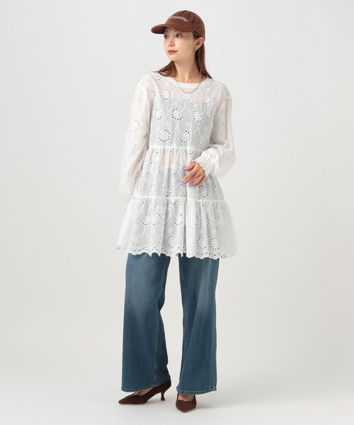 BAYFLOW（ベイフロー）の「[前後2WAY仕様]スカラップレースチュニック（チュニック・レディース・マスタード/オフホワイト/ブラック・FREE）」の6枚目の写真