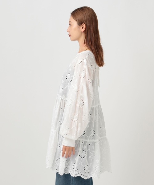 BAYFLOW（ベイフロー）の「[前後2WAY仕様]スカラップレースチュニック（チュニック・レディース・マスタード/オフホワイト/ブラック・FREE）」の17枚目の写真