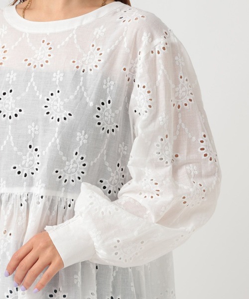 BAYFLOW（ベイフロー）の「[前後2WAY仕様]スカラップレースチュニック（チュニック・レディース・マスタード/オフホワイト/ブラック・FREE）」の20枚目の写真