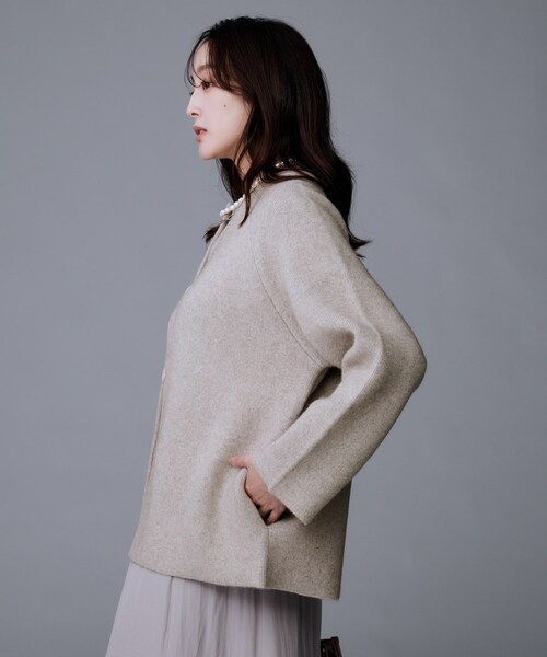 UNTITLED（アンタイトル）の「【軽アウター/ミドル丈】ウールニットコーディガン（カーディガン/ボレロ・レディース・ナチュラル/グレー/ブラウン系・48/44/04/02/00）」の19枚目の写真
