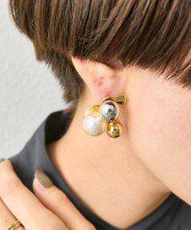 ear PAPILLONNER(イアパピヨネ)のアシメパール×ボールピアス(ピアス(両耳用))